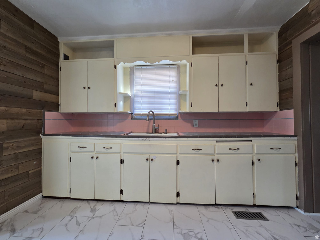 275 W 200 N Vernal, UT 84078