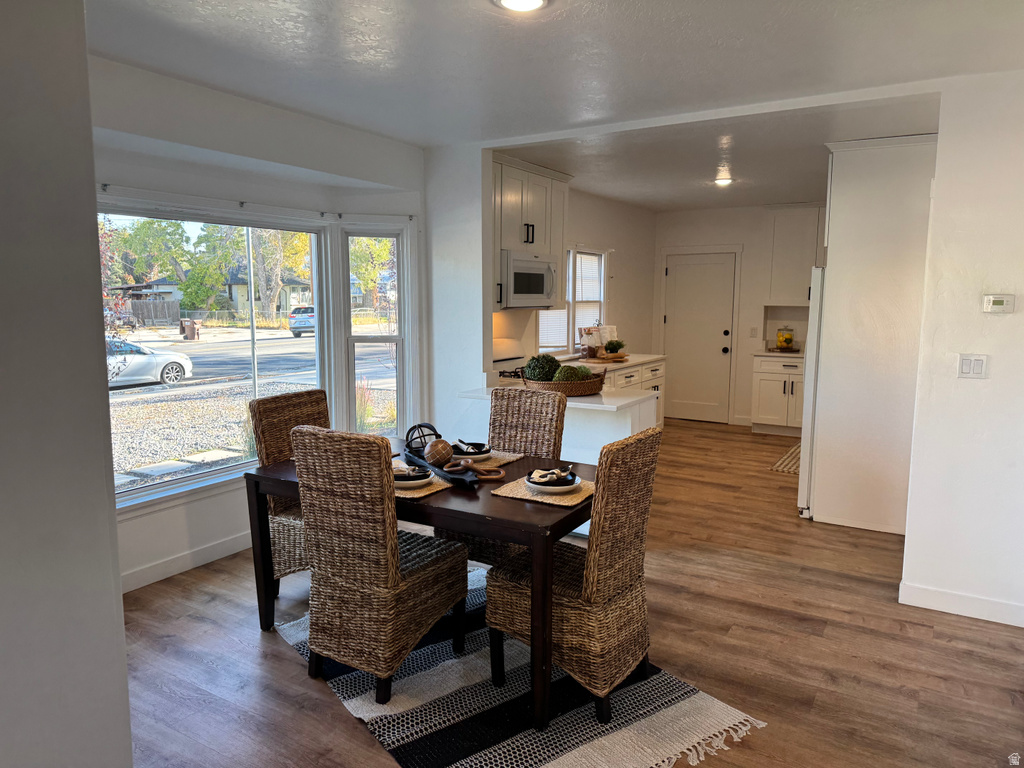 220 E GREENWOOD AVE Midvale, UT 84047