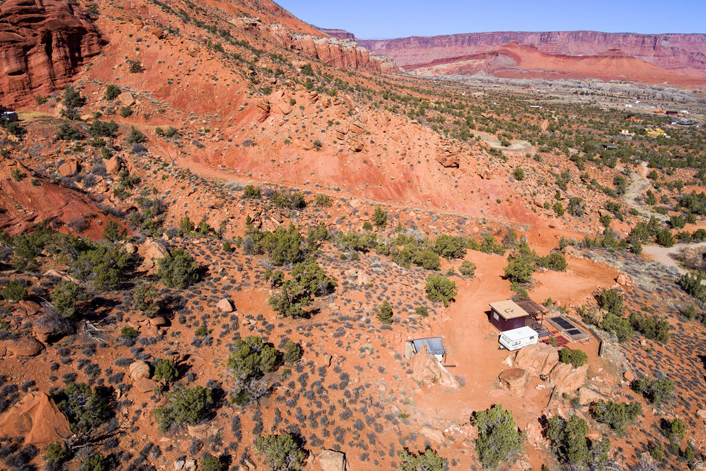 95  BAILEY LN Castle Valley, UT 84532