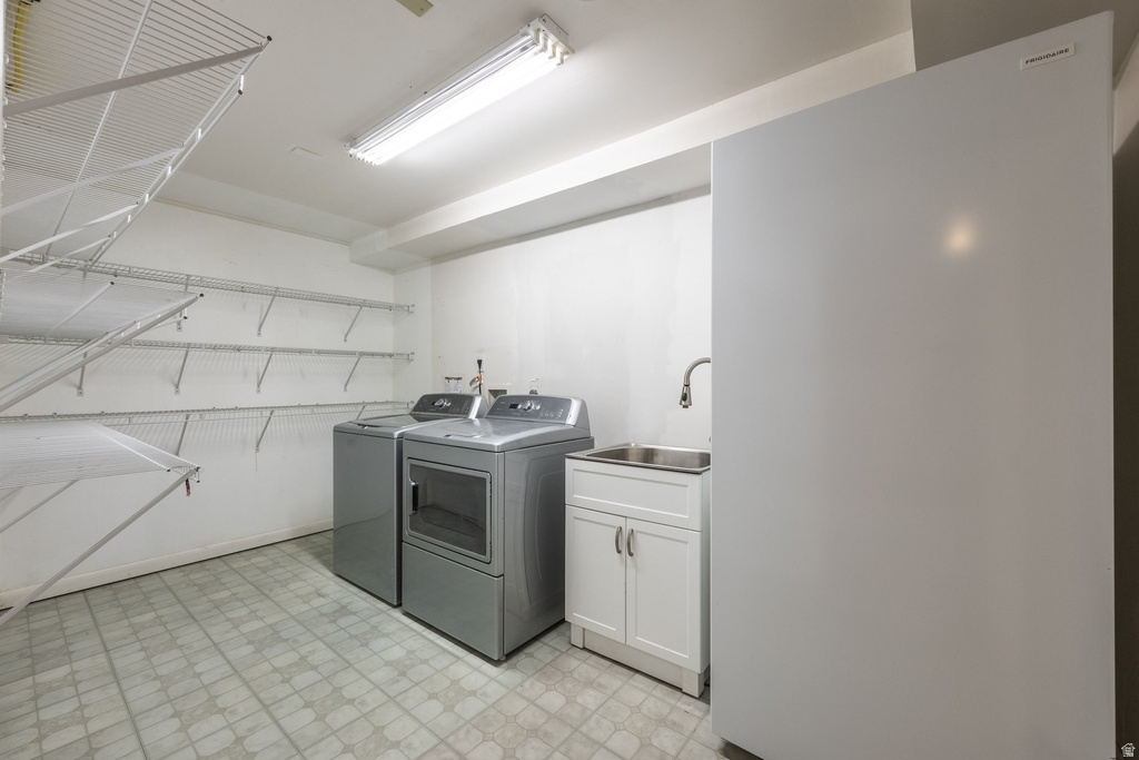 2602 W 4600 S Roy, UT 84067