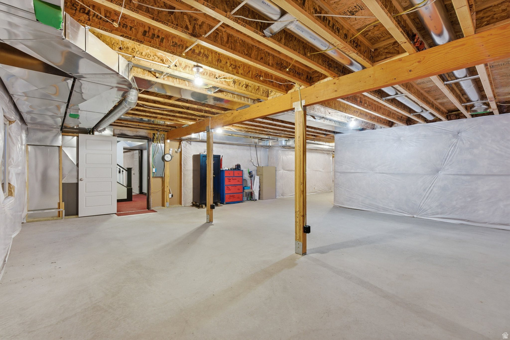 145 W CARNESECCA CT Mapleton, UT 84664