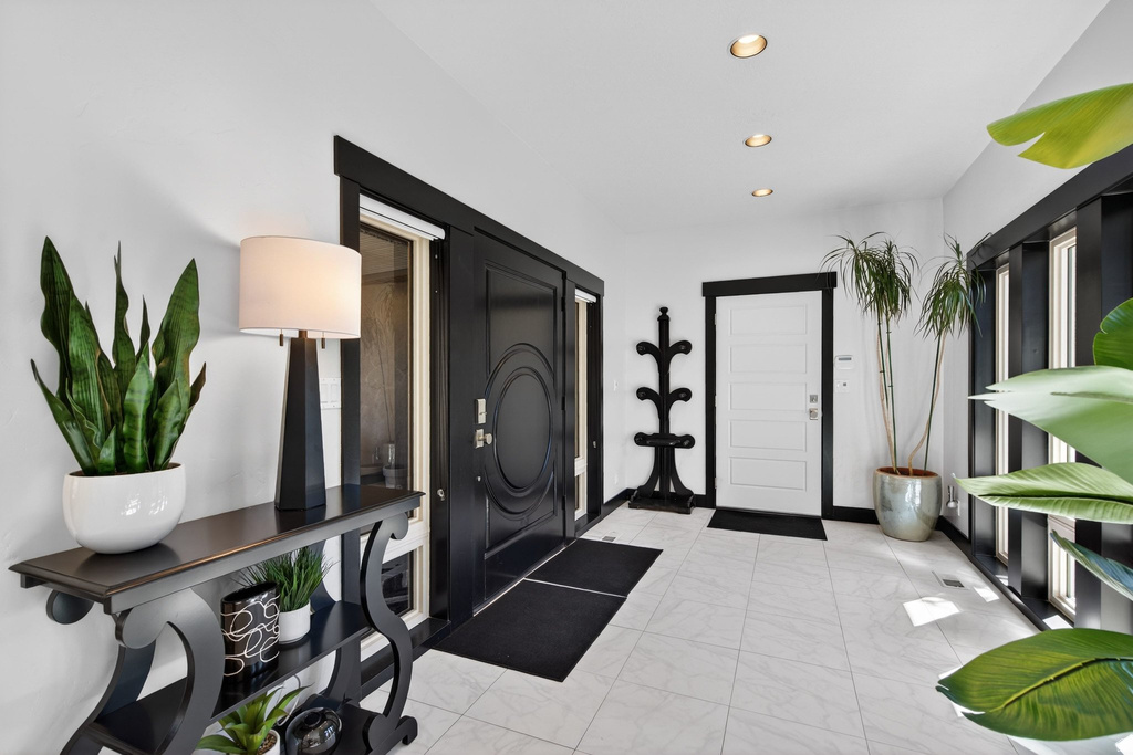 145 W CARNESECCA CT Mapleton, UT 84664