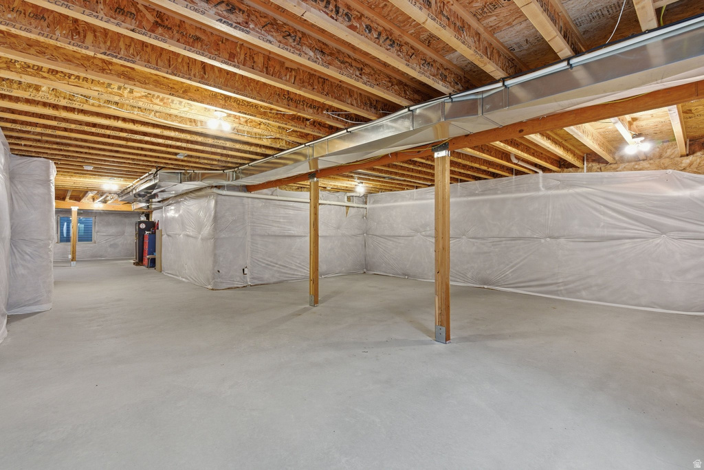 145 W CARNESECCA CT Mapleton, UT 84664