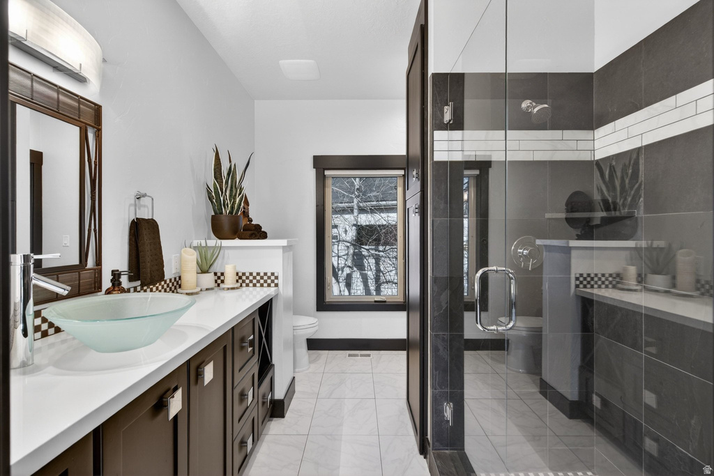 145 W CARNESECCA CT Mapleton, UT 84664