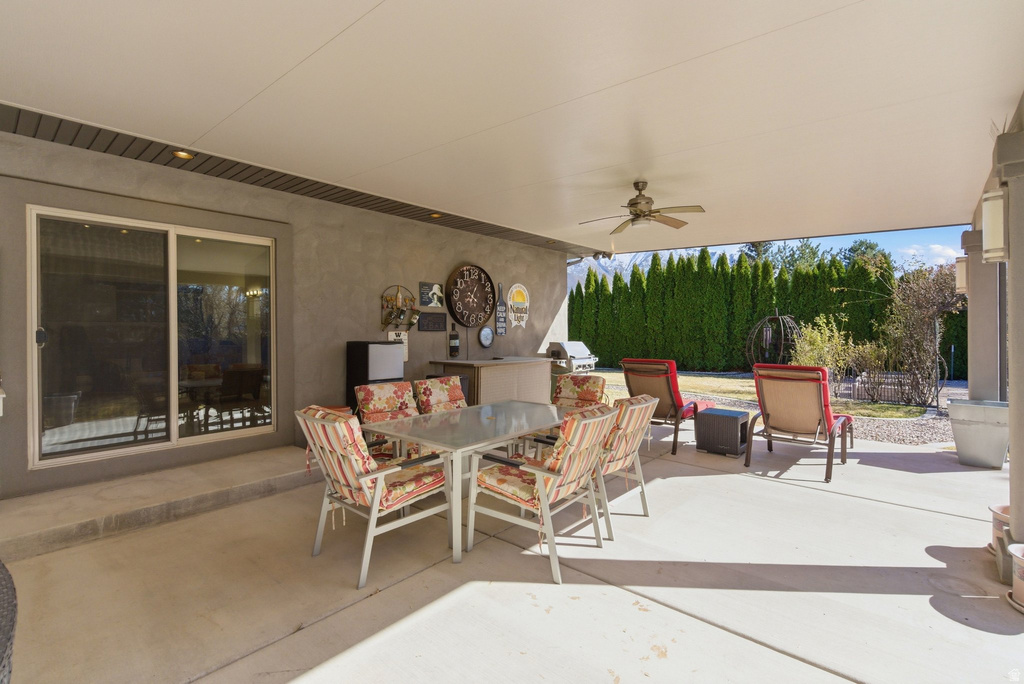 145 W CARNESECCA CT Mapleton, UT 84664