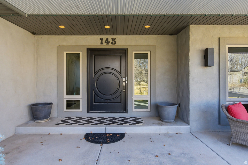 145 W CARNESECCA CT Mapleton, UT 84664