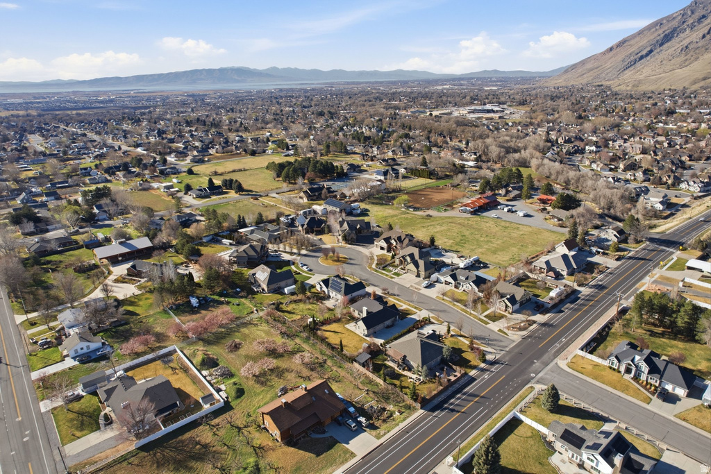 145 W CARNESECCA CT Mapleton, UT 84664