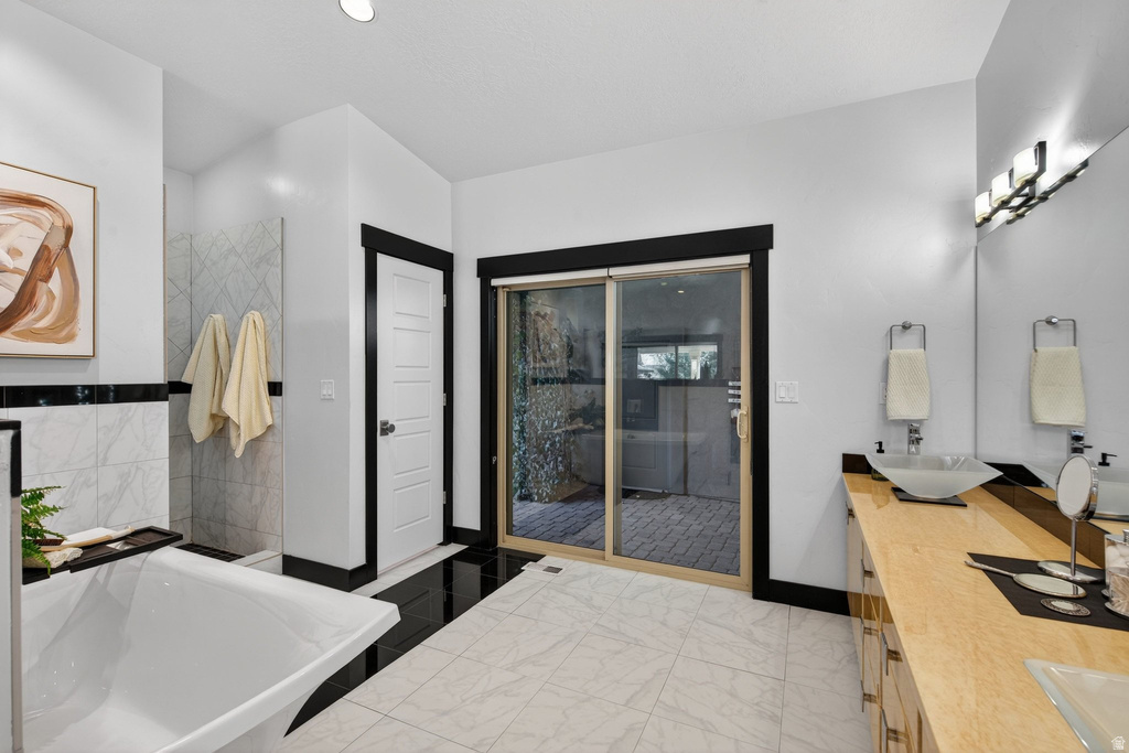 145 W CARNESECCA CT Mapleton, UT 84664