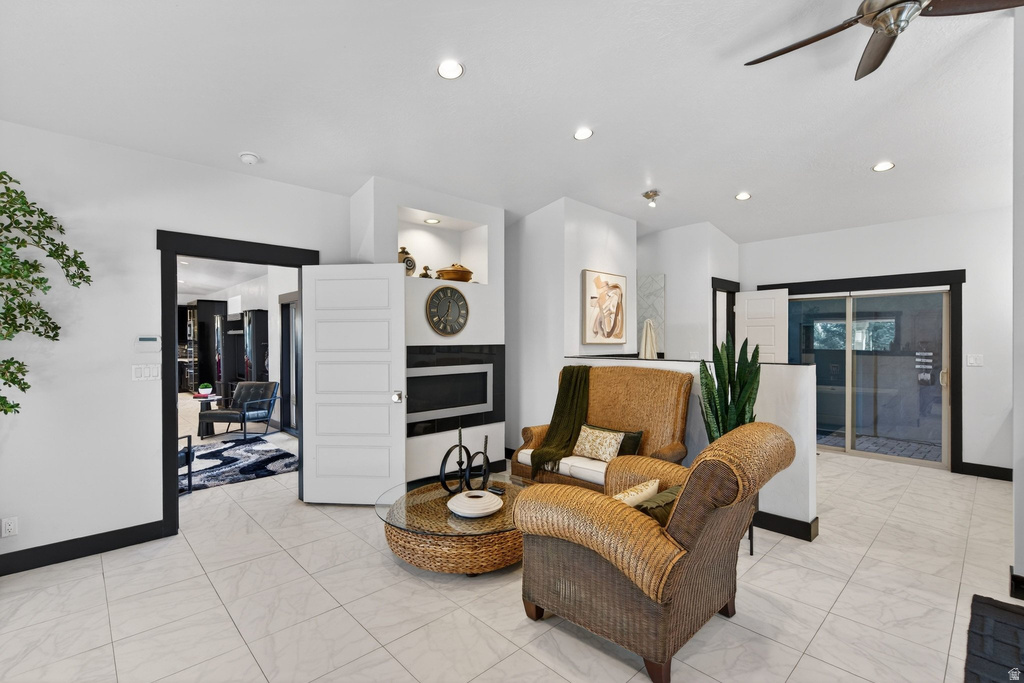 145 W CARNESECCA CT Mapleton, UT 84664