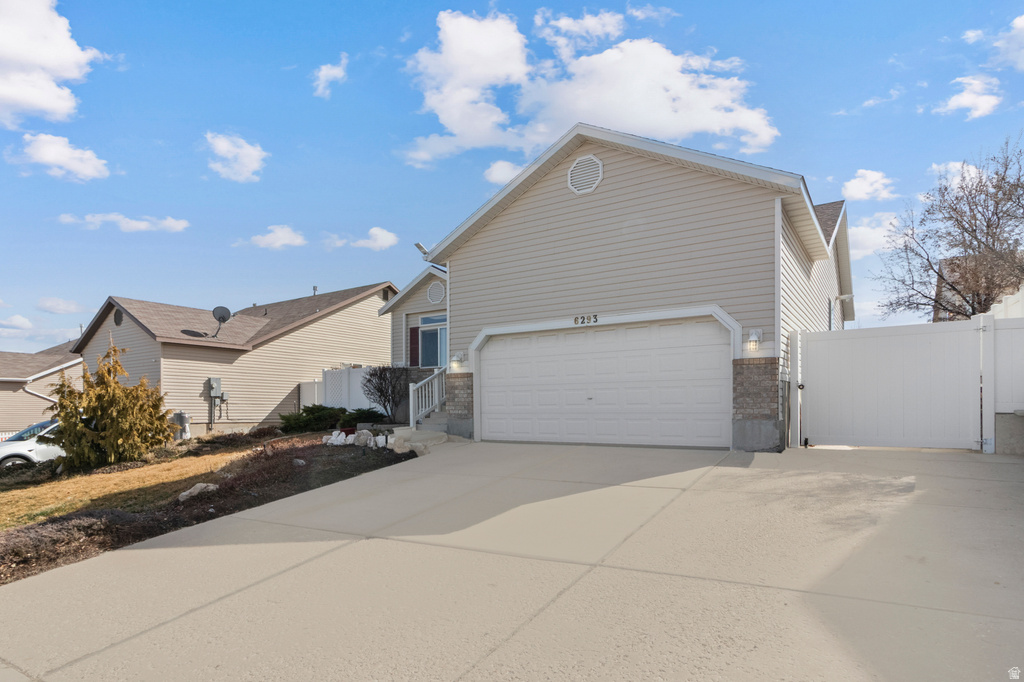 6293 W GRACELAND WAY West Jordan, UT 84081