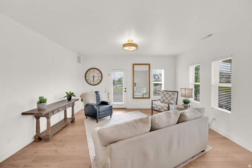 10777 S LAMOND DR South Jordan, UT 84009