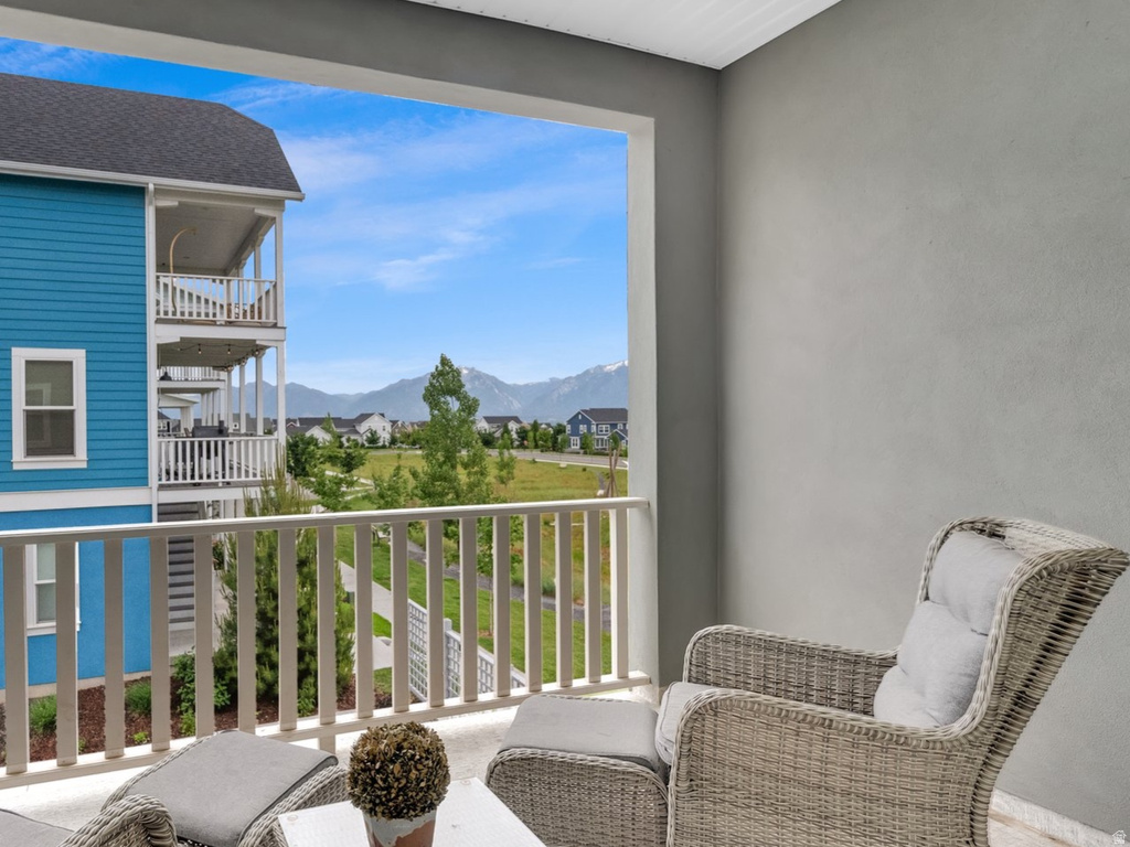 10777 S LAMOND DR South Jordan, UT 84009