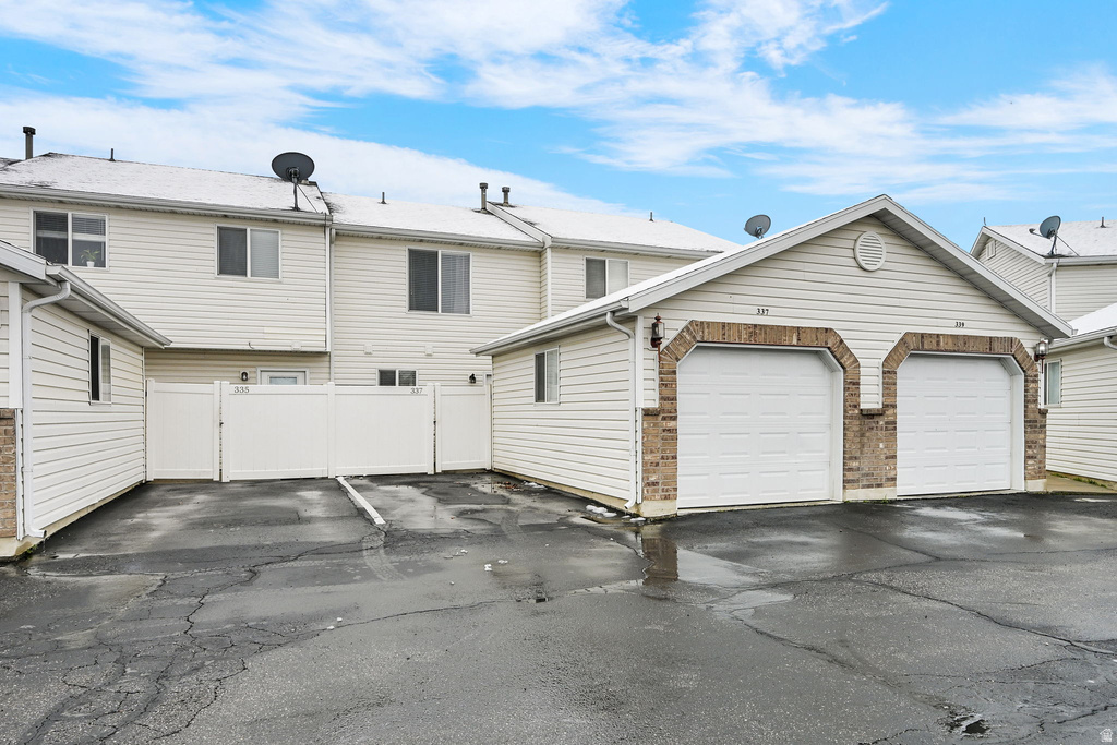 337 W 1925 N Harrisville, UT 84414