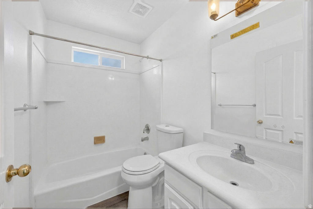 1334 E HARRIER ST Eagle Mountain, UT 84005