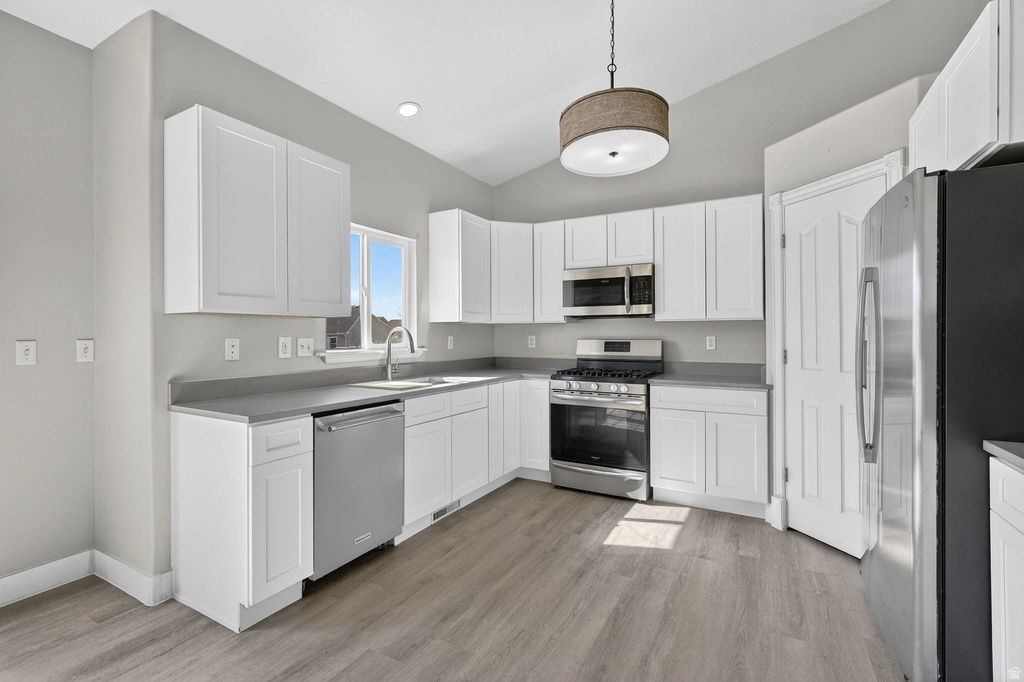 1334 E HARRIER ST Eagle Mountain, UT 84005