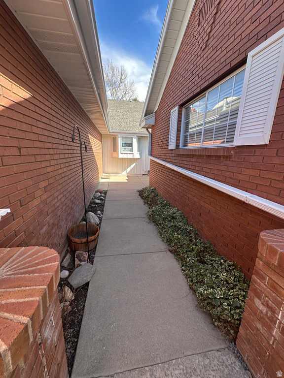5488 S 250 E Washington Terrace, UT 84405