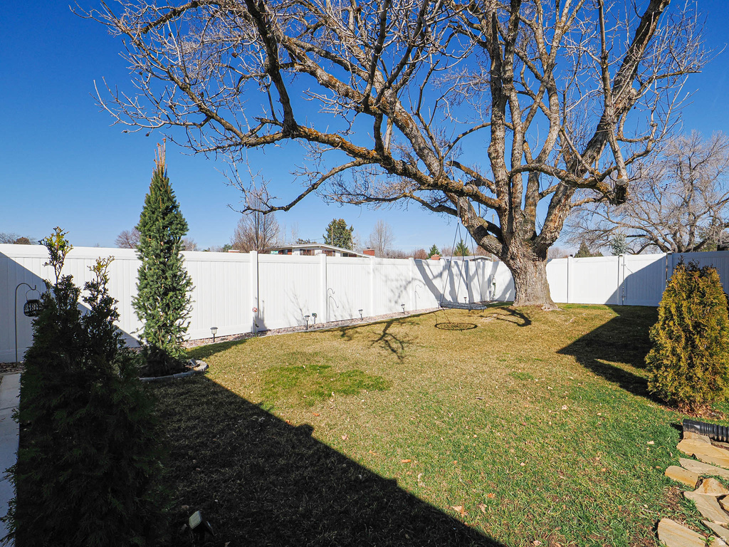 1048 E 5235 S Salt Lake City, UT 84117