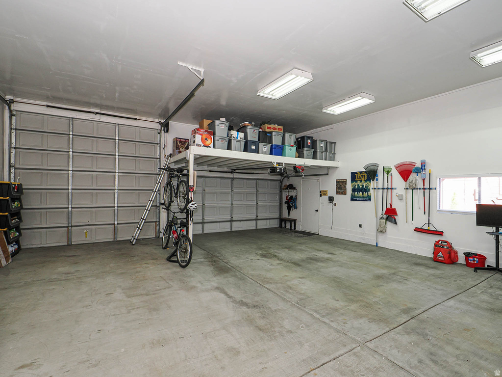 1048 E 5235 S Salt Lake City, UT 84117