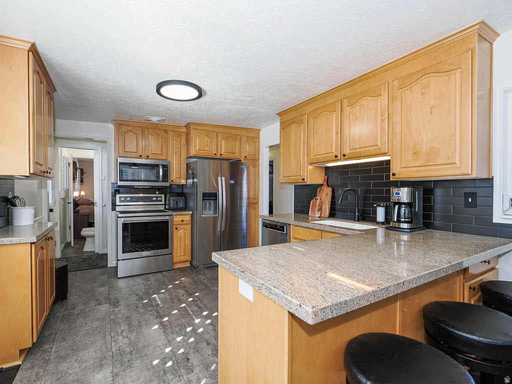 1048 E 5235 S Salt Lake City, UT 84117