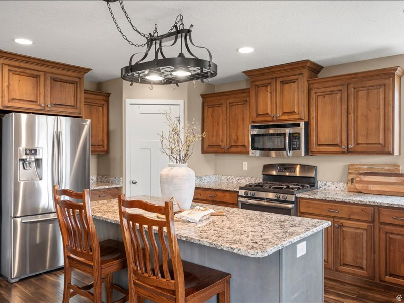 747 W 2775 N Pleasant View, UT 84414