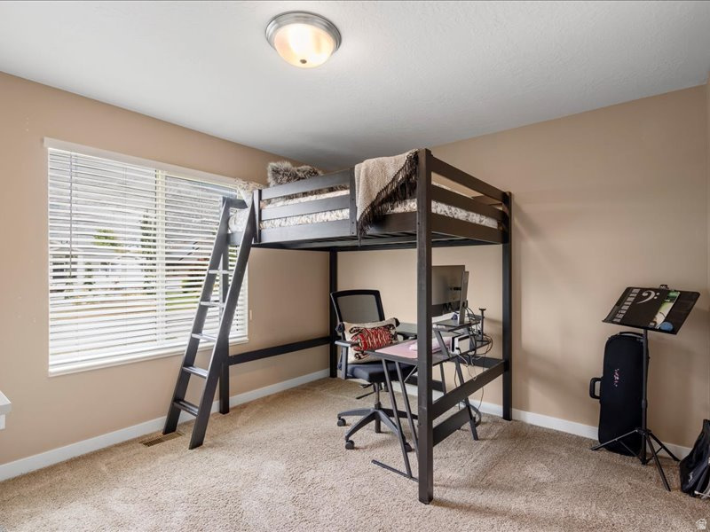 747 W 2775 N Pleasant View, UT 84414