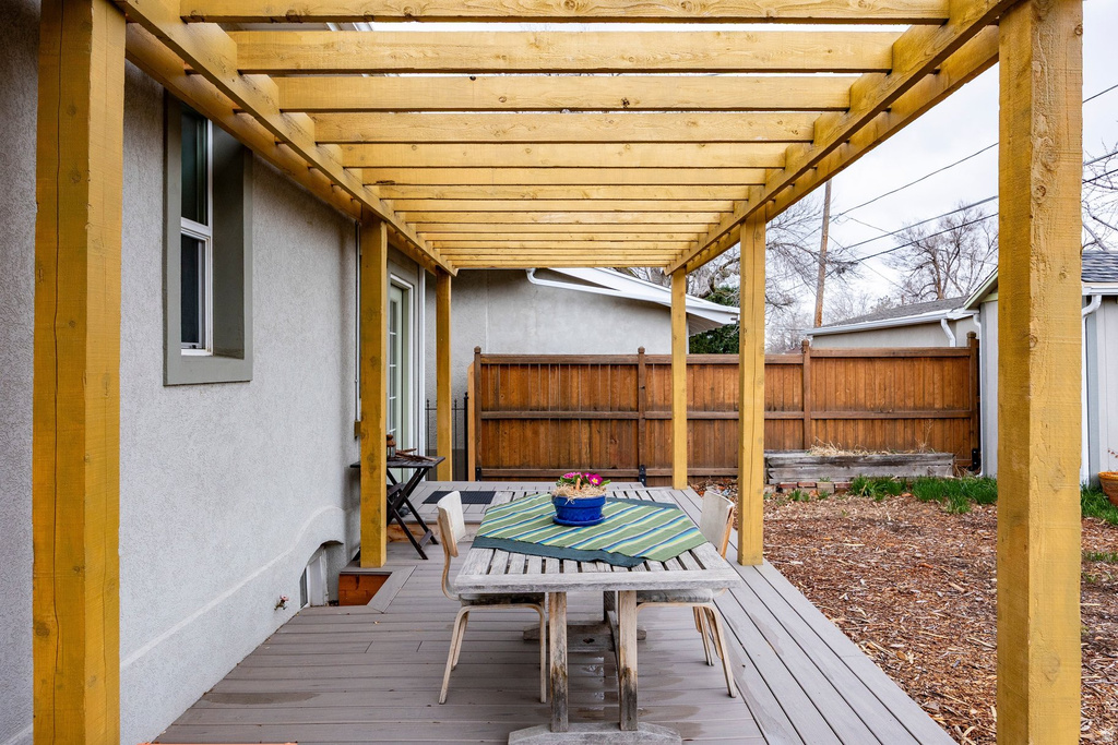 1137 E HARRISON AVE Salt Lake City, UT 84105