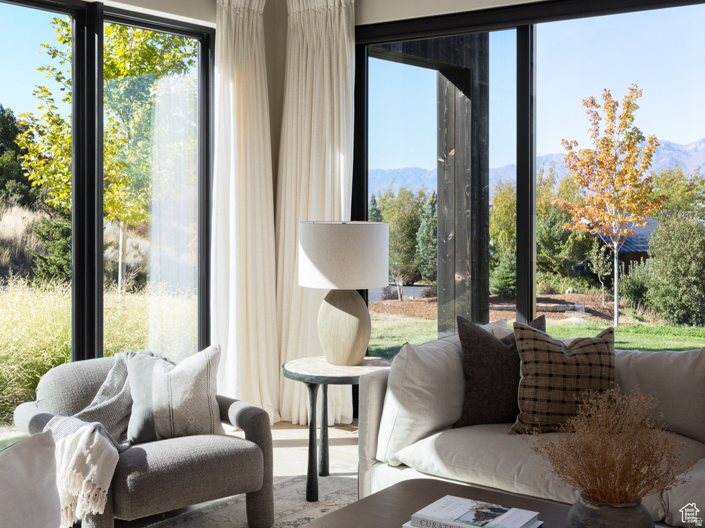 1647 E QUAIL CANYON DR Logan, UT 84321