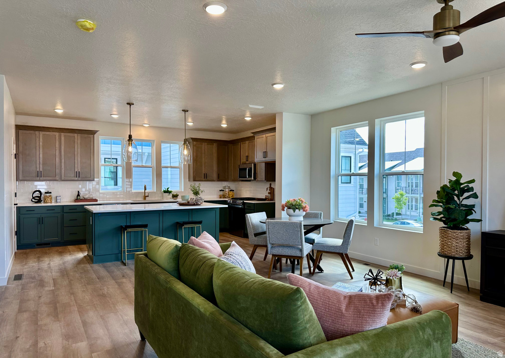 5069 W RAMBUTAN WAY South Jordan, UT 84009