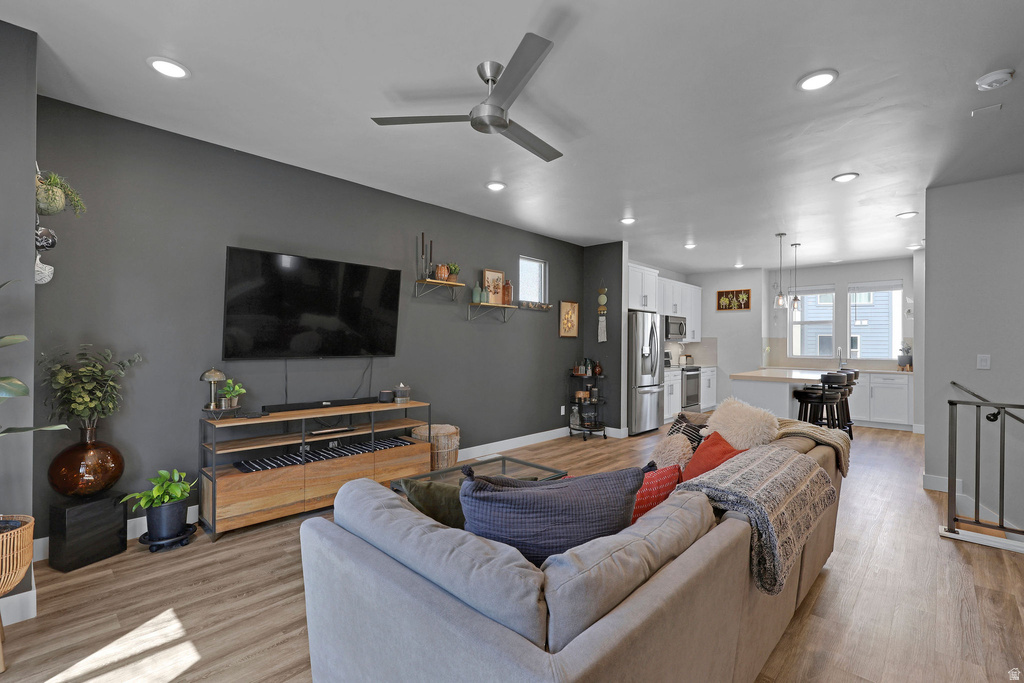 6372 W BIRCH RUN RD South Jordan, UT 84009