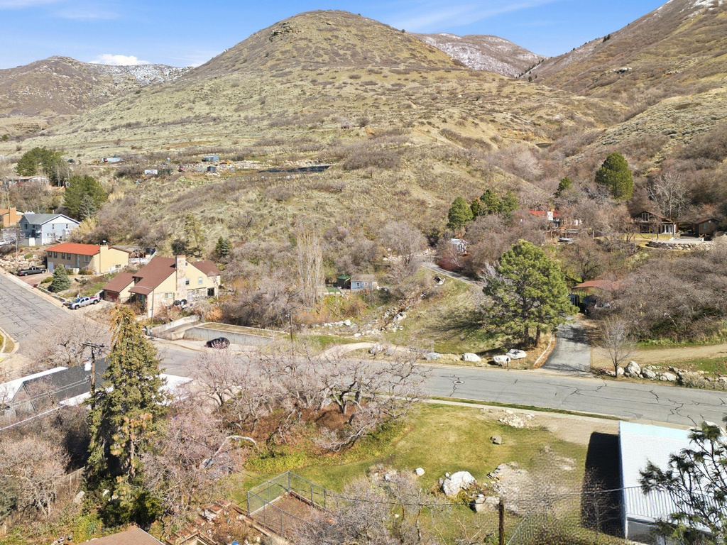 1159 N OAKRIDGE DR Centerville, UT 84014