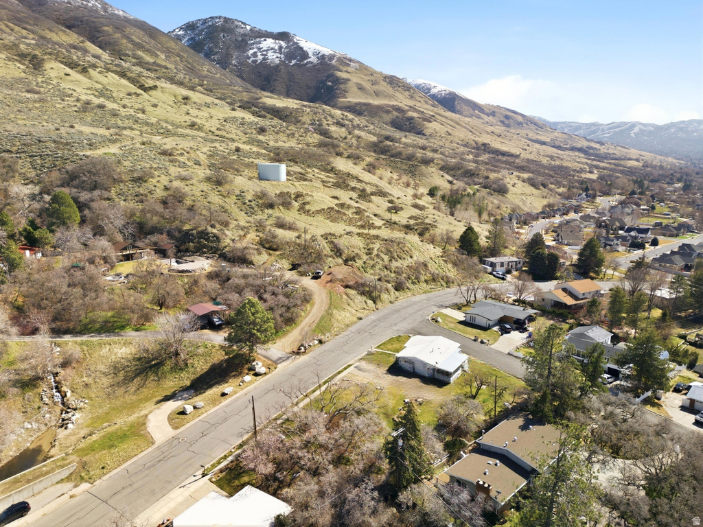 1159 N OAKRIDGE DR Centerville, UT 84014