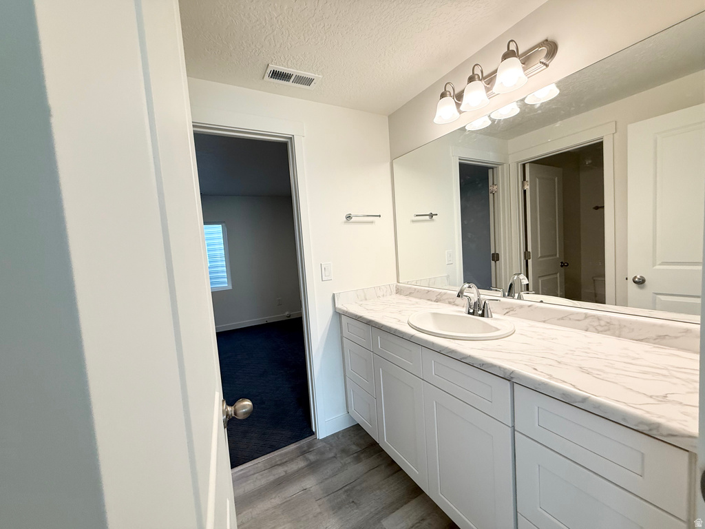 7628 S CLIPPER HILL RD #303 West Jordan, UT 84081