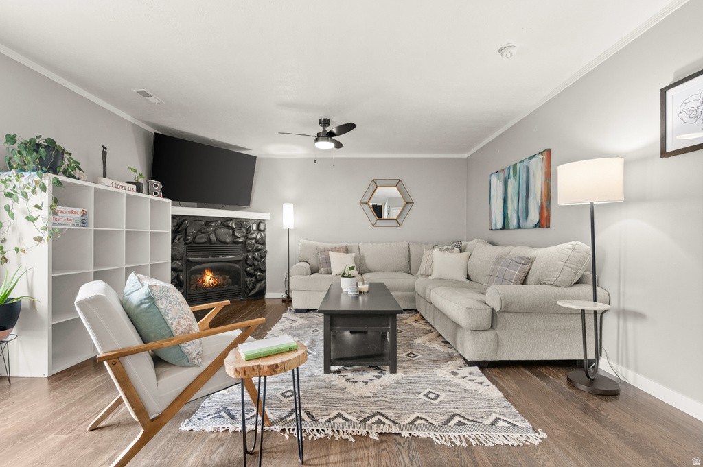 5884 S IMPRESSIONS DR Salt Lake City, UT 84118