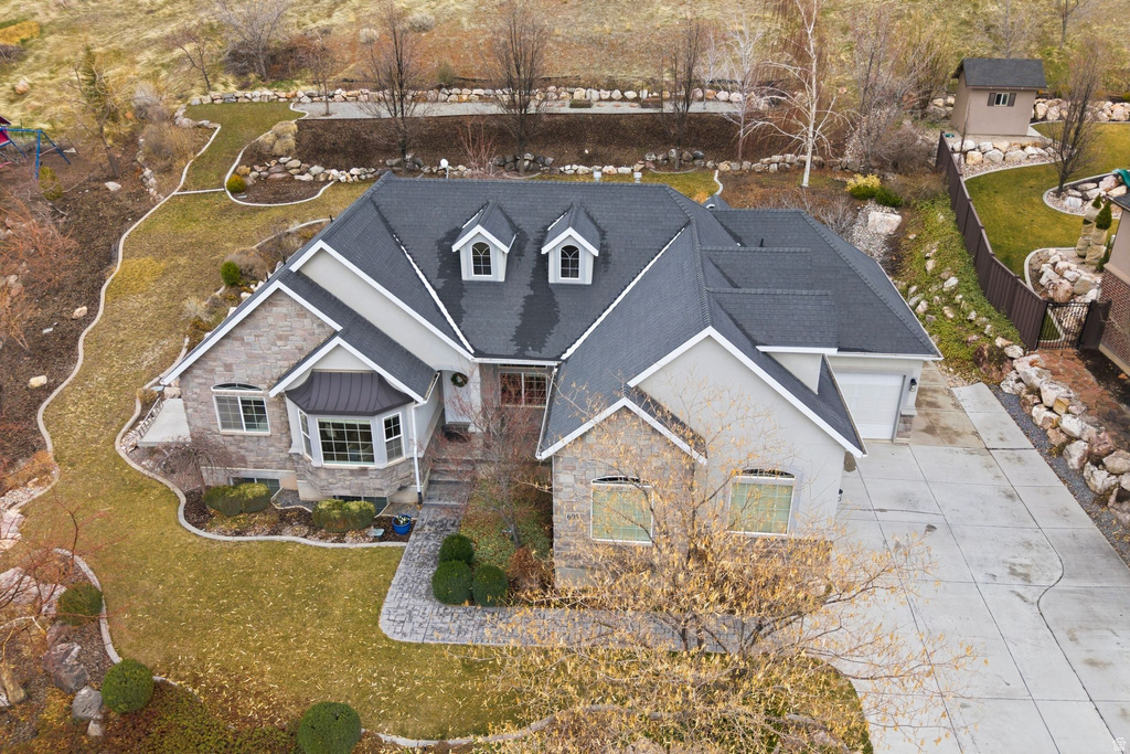 609 S PARKWAY DR North Salt Lake, UT 84054