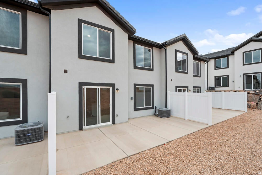 2185 WOLVERINE WAY #2454 Washington, UT 84780