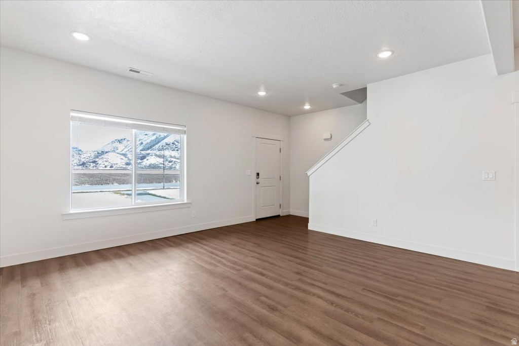 433 S 1580 E Hyrum, UT 84319