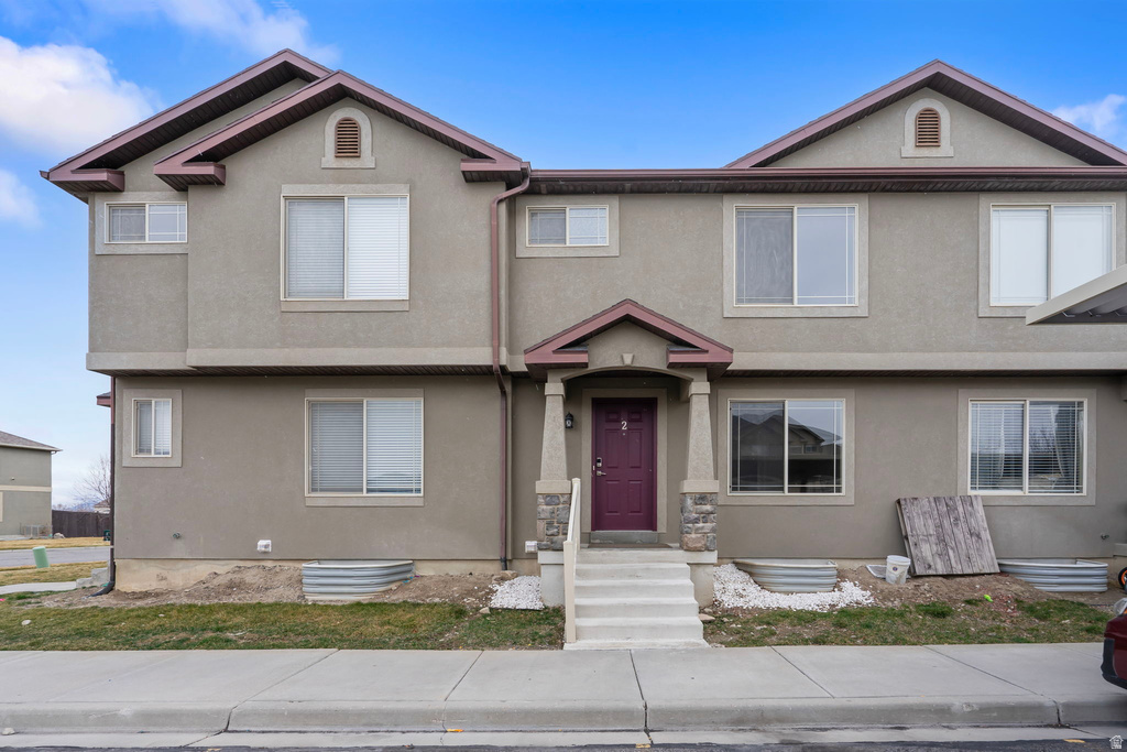 8045 N PLUM CREEK DR #2 Eagle Mountain, UT 84005