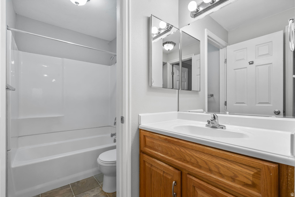 8045 N PLUM CREEK DR #2 Eagle Mountain, UT 84005