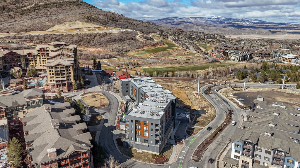 2670 CANYONS RESORT DR #127 Park City, UT 84098