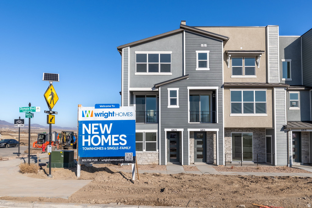 6823 W HEART ROCK LN #295 Herriman, UT 84096