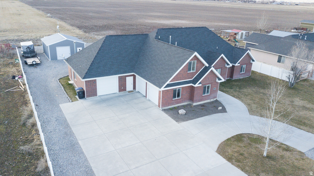 2993 N 2400 W Benson, UT 84335