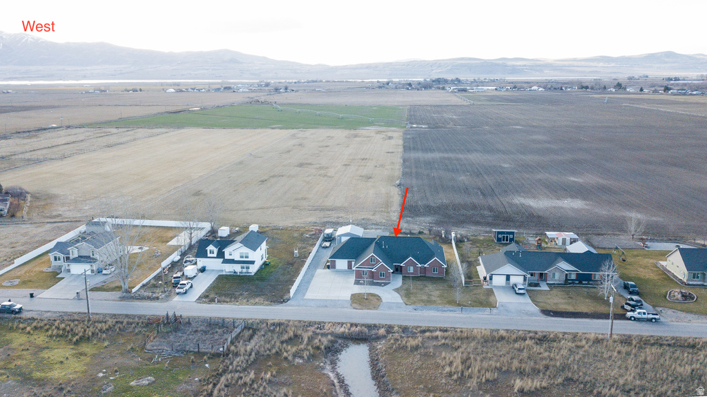 2993 N 2400 W Benson, UT 84335