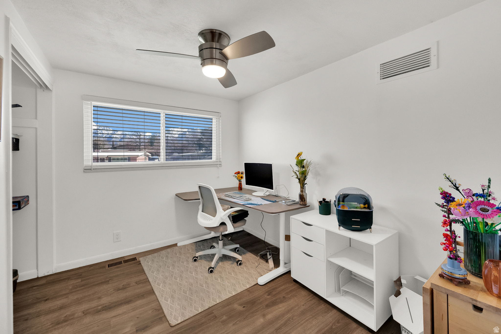 8332 S HAYES ST Midvale, UT 84047