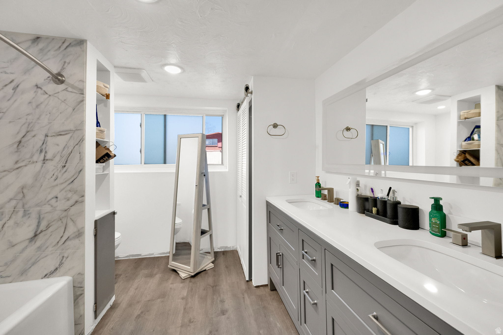 8332 S HAYES ST Midvale, UT 84047