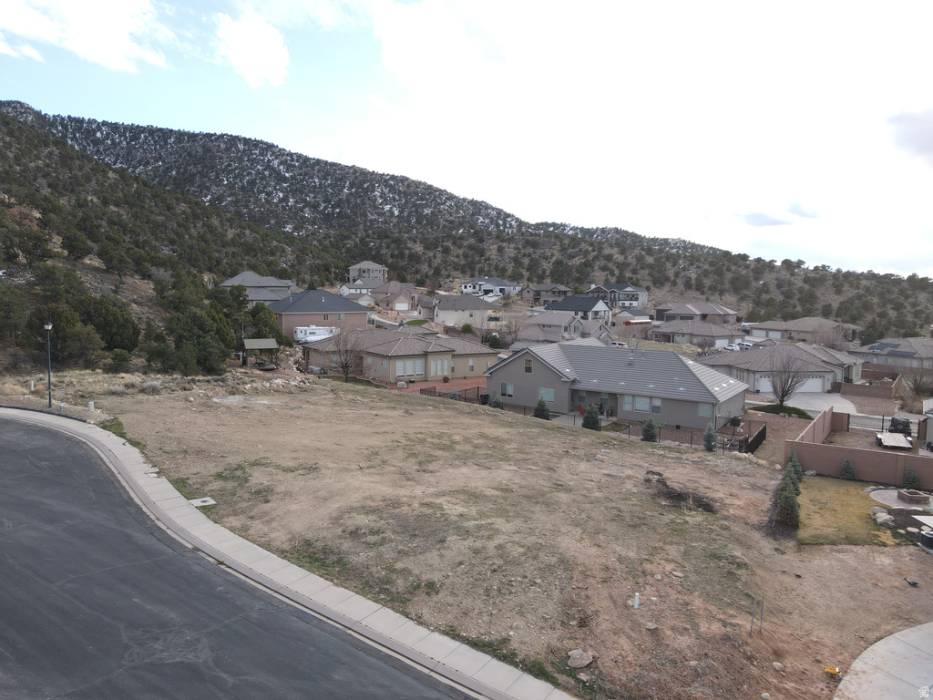 1927 N MAHOGANY CIR Cedar City, UT 84721