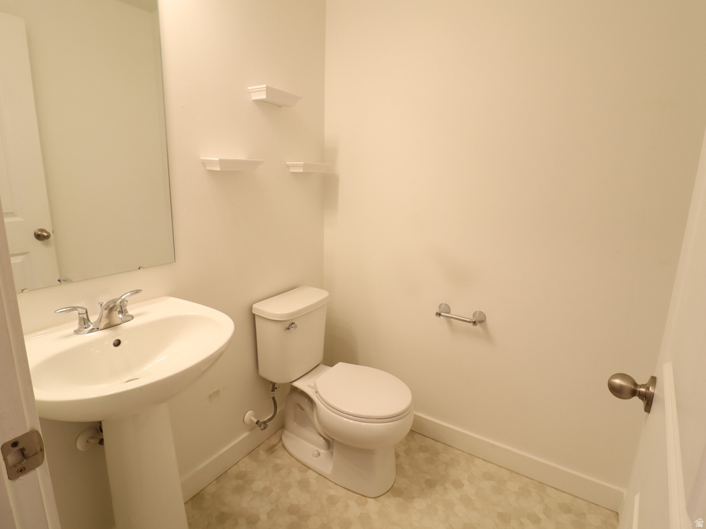 7603 S BEAR GULCH RD #166 West Jordan, UT 84081