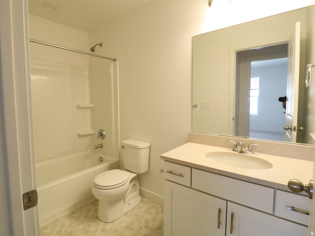 7603 S BEAR GULCH RD #166 West Jordan, UT 84081