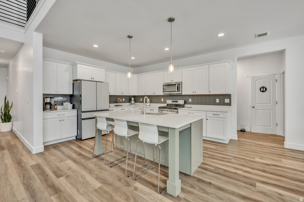 13568 S WATTS LN Riverton, UT 84065