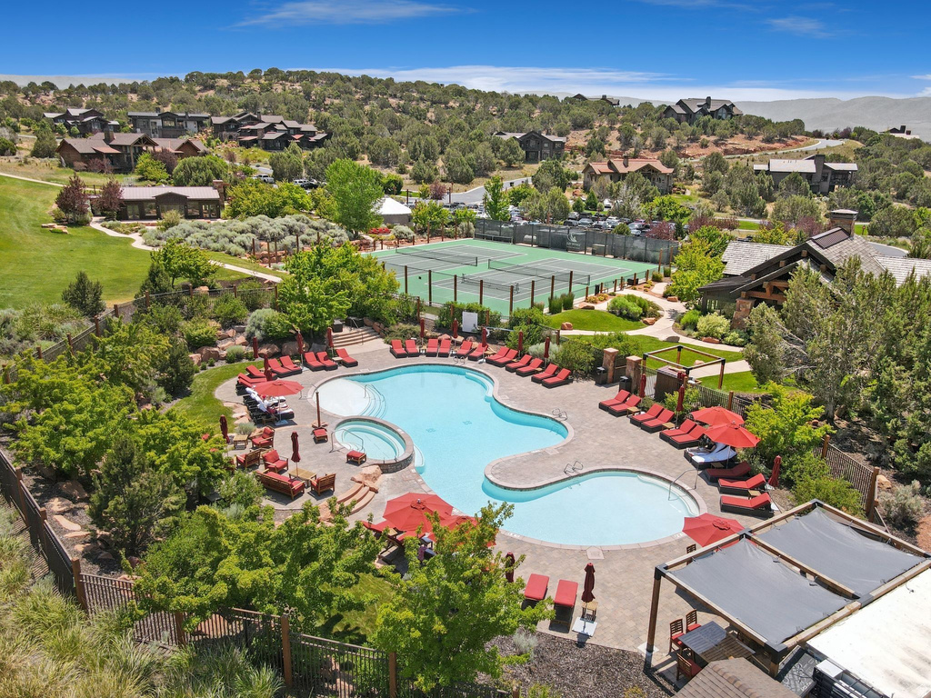 3057 E CORRAL PEAK CIR #147 Heber City, UT 84032