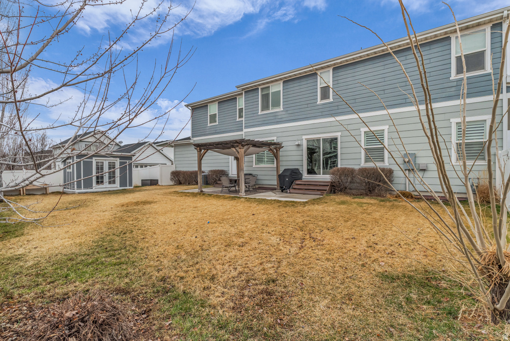 15176 S BATTLE DR Bluffdale, UT 84065